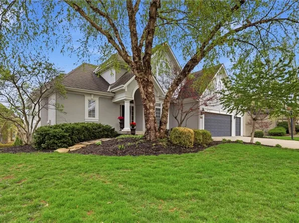 5728 W 146th St, Overland Park, KS 66223
