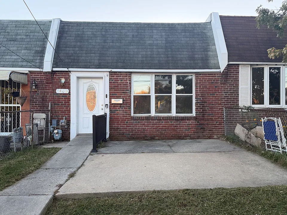 1406 Cosgrove St #1