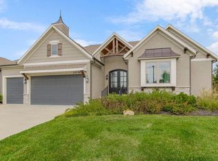 25738 W 96th St, Lenexa, KS 66227