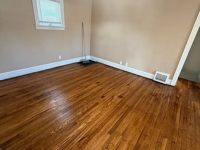 1165 Tampa Ave — Photo 4