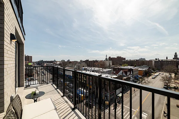 Rented by Key City Capital Inc | media 29