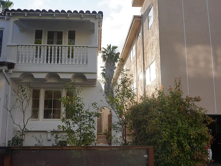 234 N La Peer Dr #232 — Photo 4