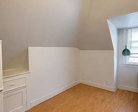 3rd image of 2337 84th St #5