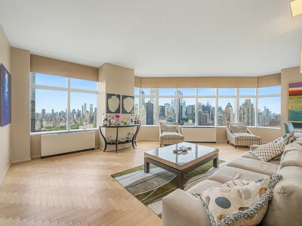 160 West 66th Street image 1 of 33