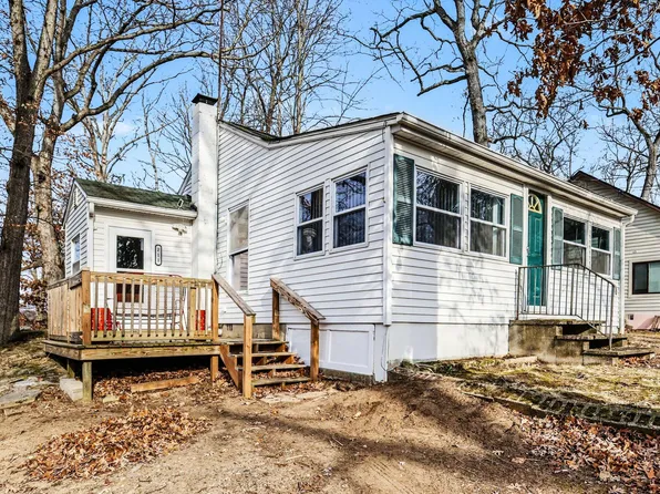 211 North Dr, Brooklyn, MI 49230