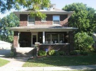 216 E 3rd St, Momence, IL 60954