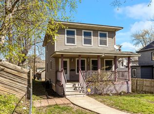 1049 6th St E, Saint Paul, MN 55106