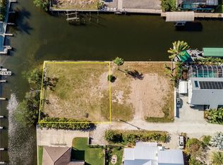 3571 Schooner Ln, Saint James City, FL 33956