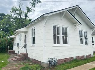 824 Costello Ln, Baton Rouge, LA 70802