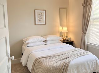 3552 Woodburn Ave ROOM 4, Cincinnati, OH 45207