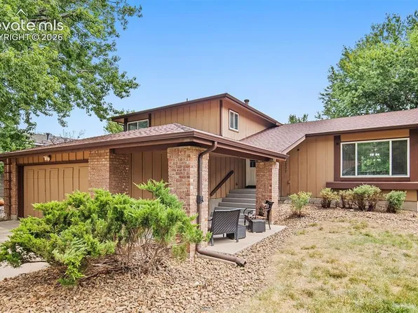 3237 Breckenridge Dr E, Colorado Springs, CO 80906