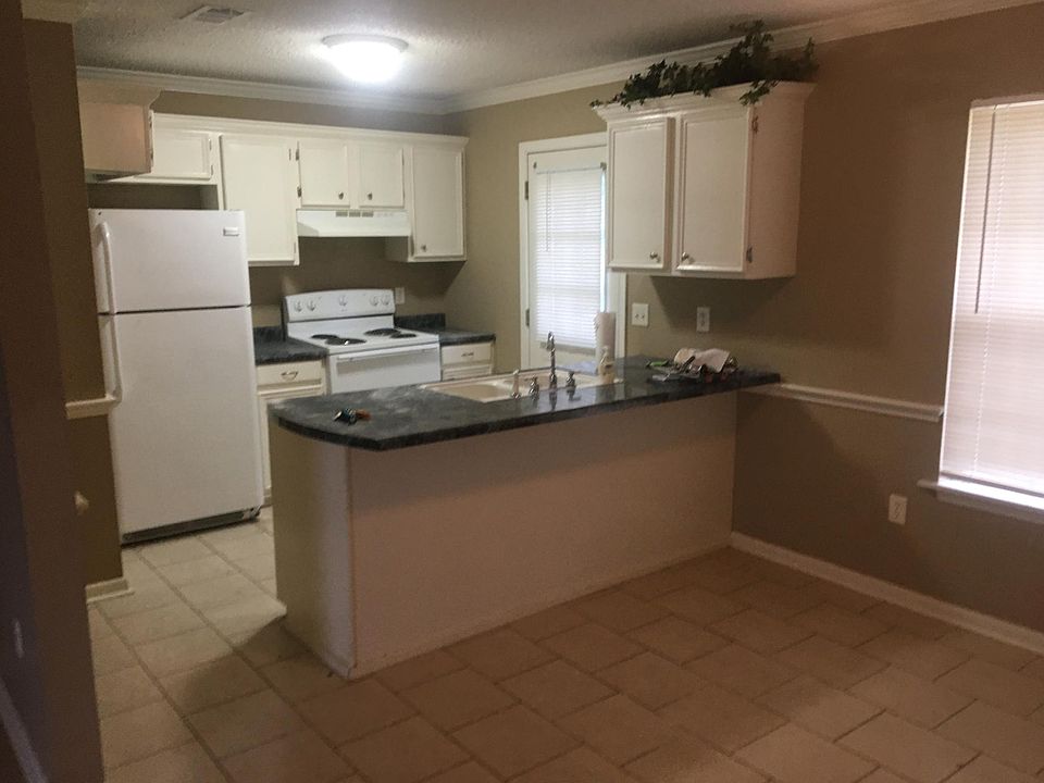 2nd image of 766 Clearmont Dr
