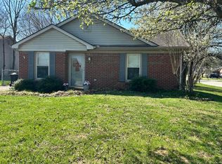 201 Turf Ct, Frankfort, KY