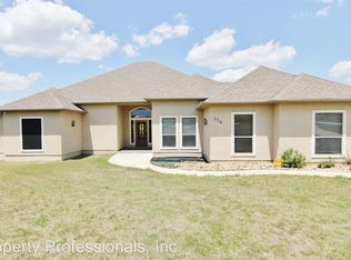 354 Texas Country Dr, New Braunfels, TX 78132