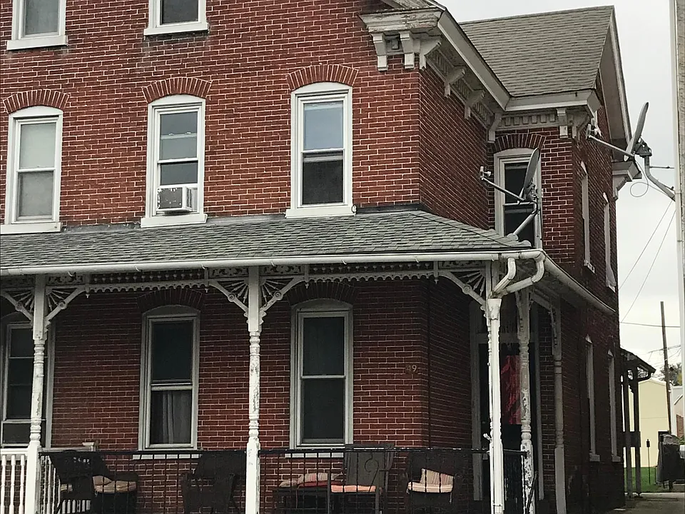 49 S Reading Ave