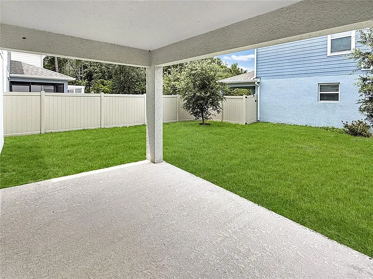 5012 Blue Hammock Ct — Photo 22