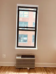 Rented by Metropolis Real Estate of Manhattan