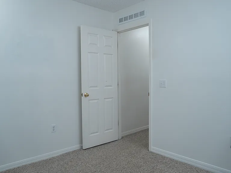1026 Osprey Cove Cir — Photo 22