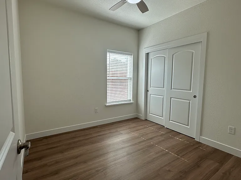 Ceiling fan