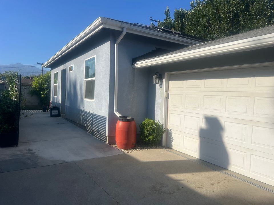 1st image of 5148 Barela Ave #B