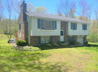 35 Steven St, Killingly, CT 06239