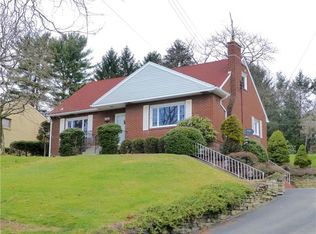 140 Lucille Dr, Pittsburgh, PA 15235