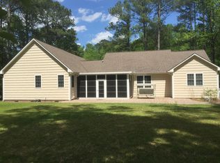 127 Stevenson Rd, New Bern, NC 28562