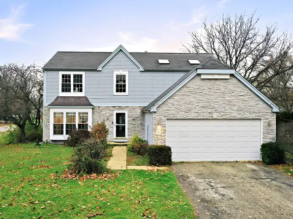 1670 Yosemite Pkwy, Algonquin, IL 60102