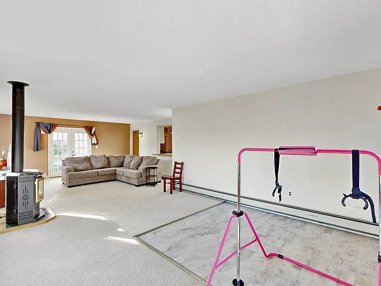74 S Fairfield Dr — Photo 26