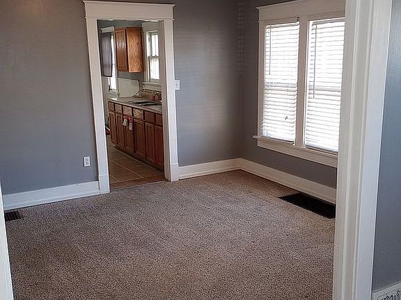 3rd image of 1059 S Redman Ave