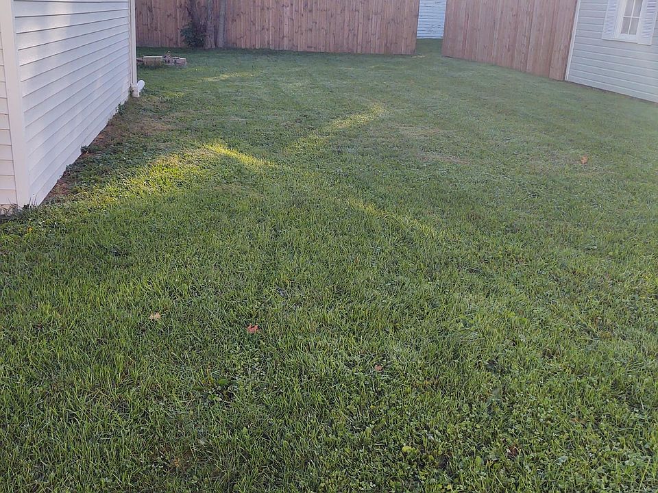 2nd image of 1355 Hawthorne Ave