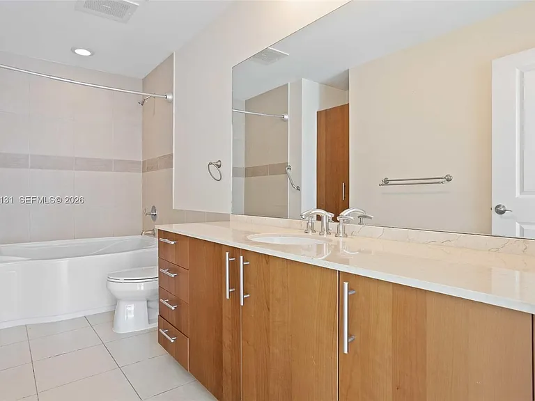 1945 S Ocean Dr #503 — Photo 20