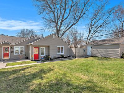 22839 Hawthorne St, Farmington, MI, 48336