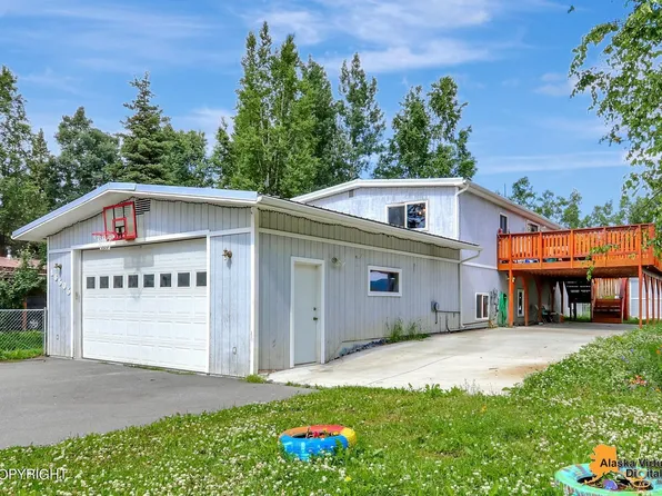 16505 Eleonora St, Eagle River, AK 99577
