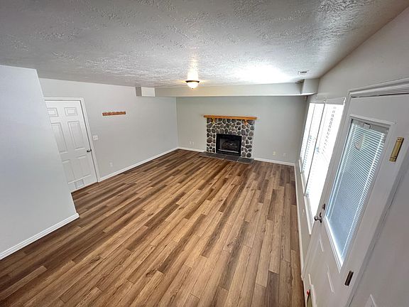 3rd image of 5272 S Carpenter Cv