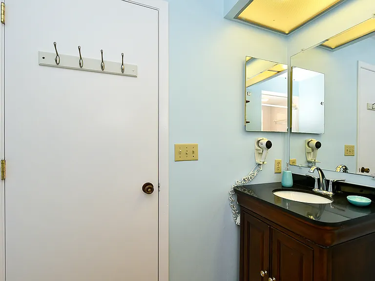 3672 Yellow Pine Ct — Photo 10