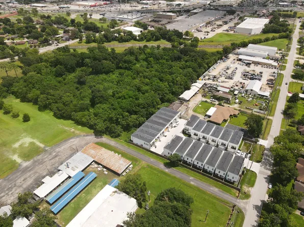 0 Victoria Dr, Houston, TX 77022