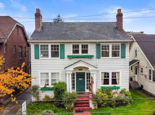 743 10th Ave E #C, Seattle, WA 98102