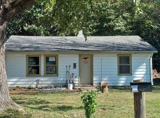 103 N Charles B Hall Dr, Brazil, IN 47834
