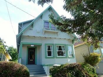 1st image of 2214 9th Ave