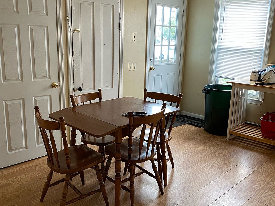 1st image of 12 Gardner Ave #1