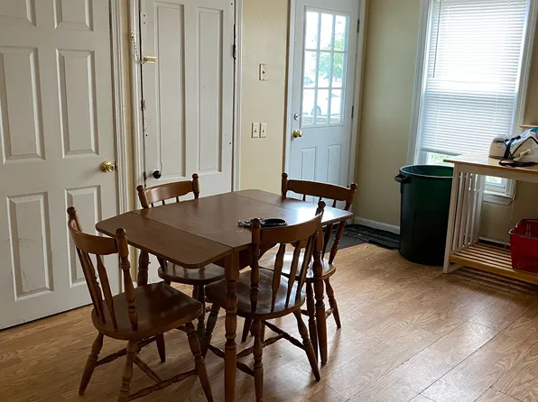 12 Gardner Ave #1, Lowell, MA 01854