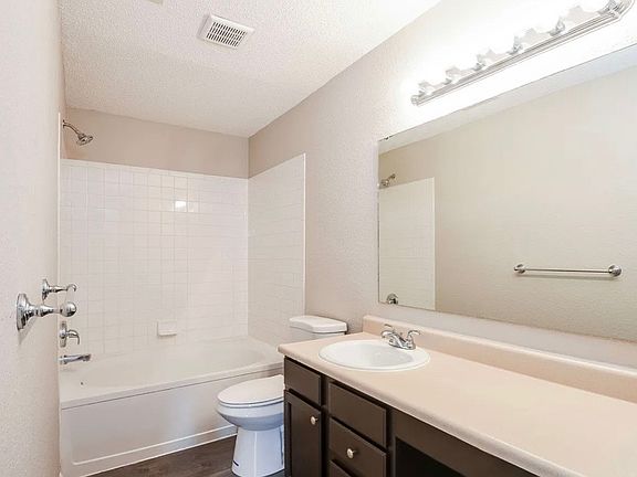 4th image of 5250 Tufton Dr