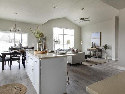 1224 W Brinkerhoff Dr, West Jordan, UT, 84084