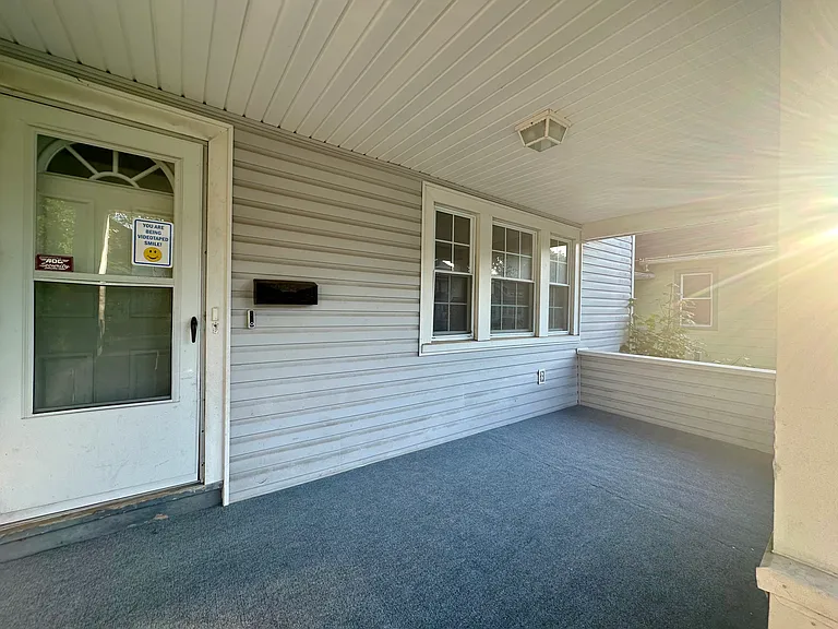 227 Sawyer St — Photo 16