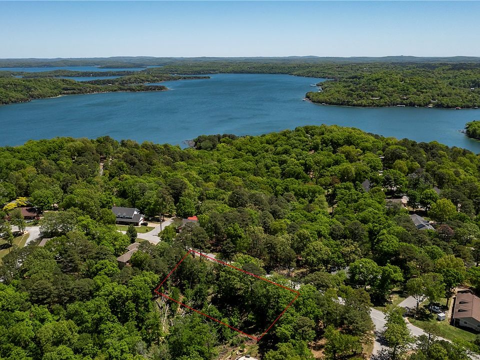 1st image of 72 Village Rd