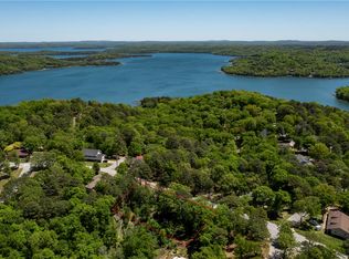 72 Village Rd, Rogers, AR 72756