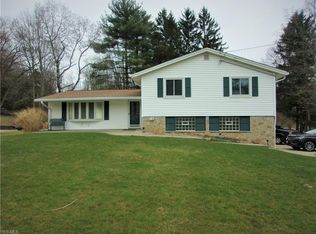 546 Spring Pond Rd, Northfield, OH 44067
