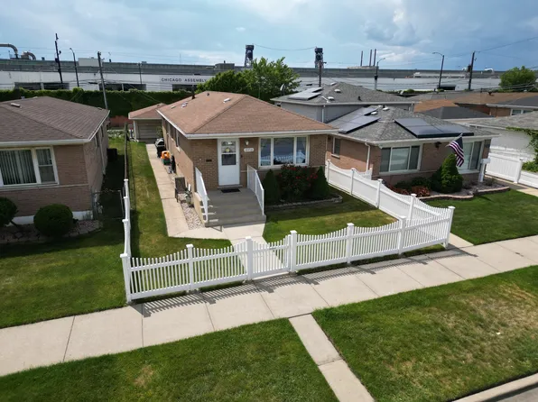 12716 S Saginaw Ave, Chicago, IL 60633