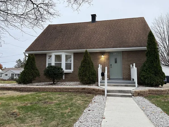 1538 Campbell Ave, La Salle, IL 61301